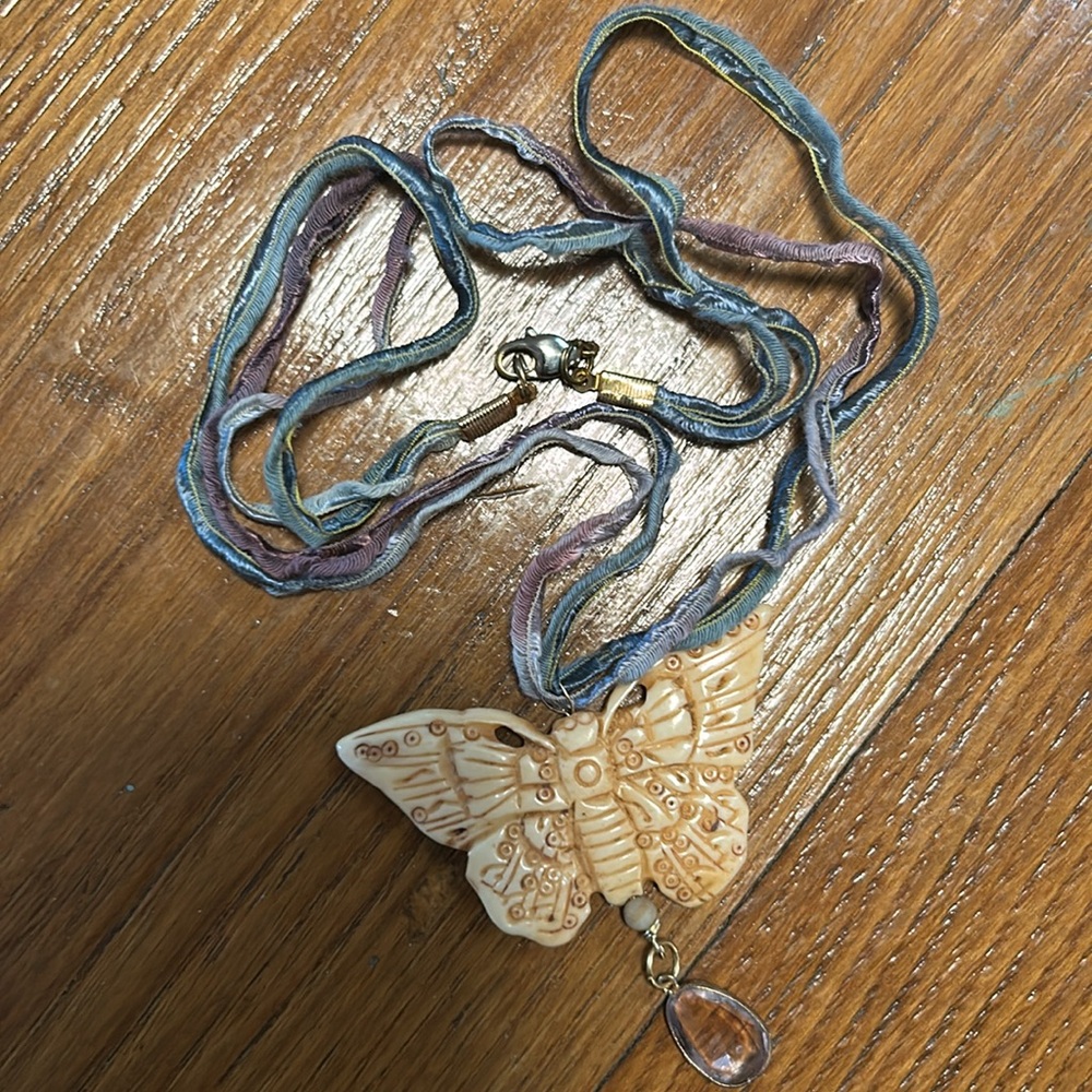 Butterfly Necklace - Picture 3 of 5